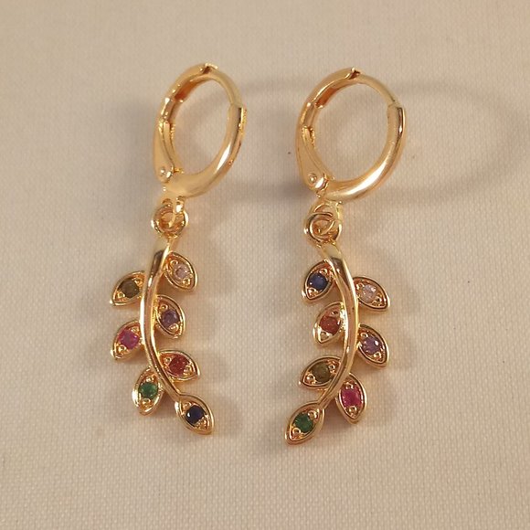 18K Yellow Gold Filled Swirl Leaf Diamond Zircon Dangle Earrings Gorgeous Gift - Picture 2 of 4